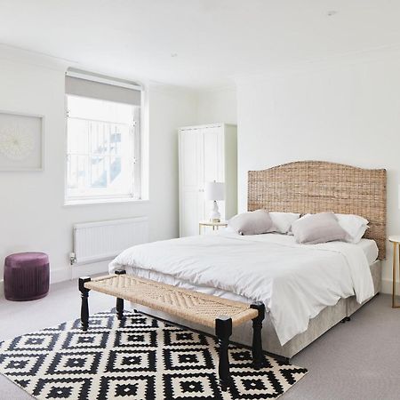 Luxury 1-Bedroom Apartment In Marylebone Londra Exterior foto